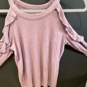 Women’s off the shoulder ruffled blouse